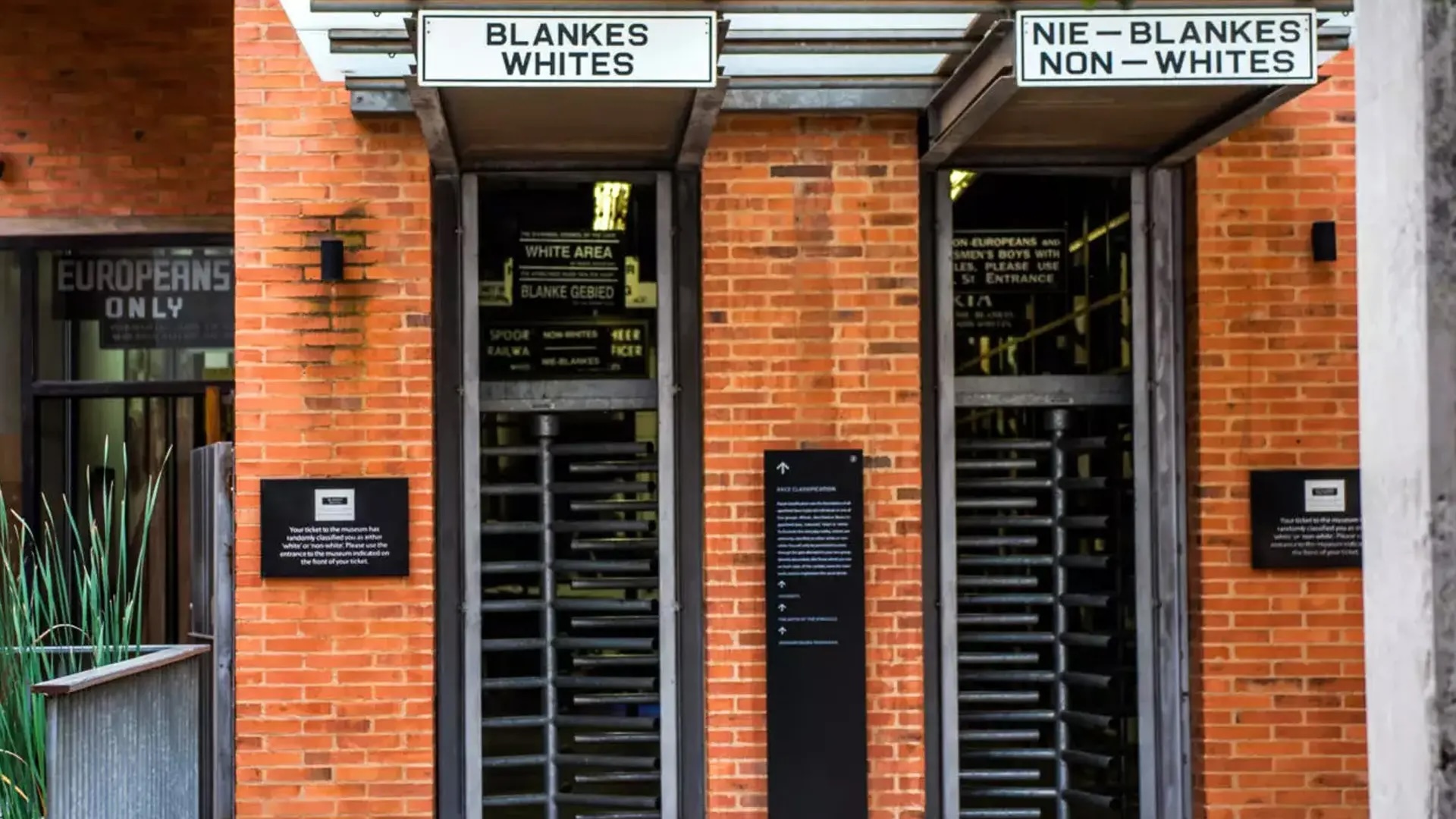 2 the apartheid museum