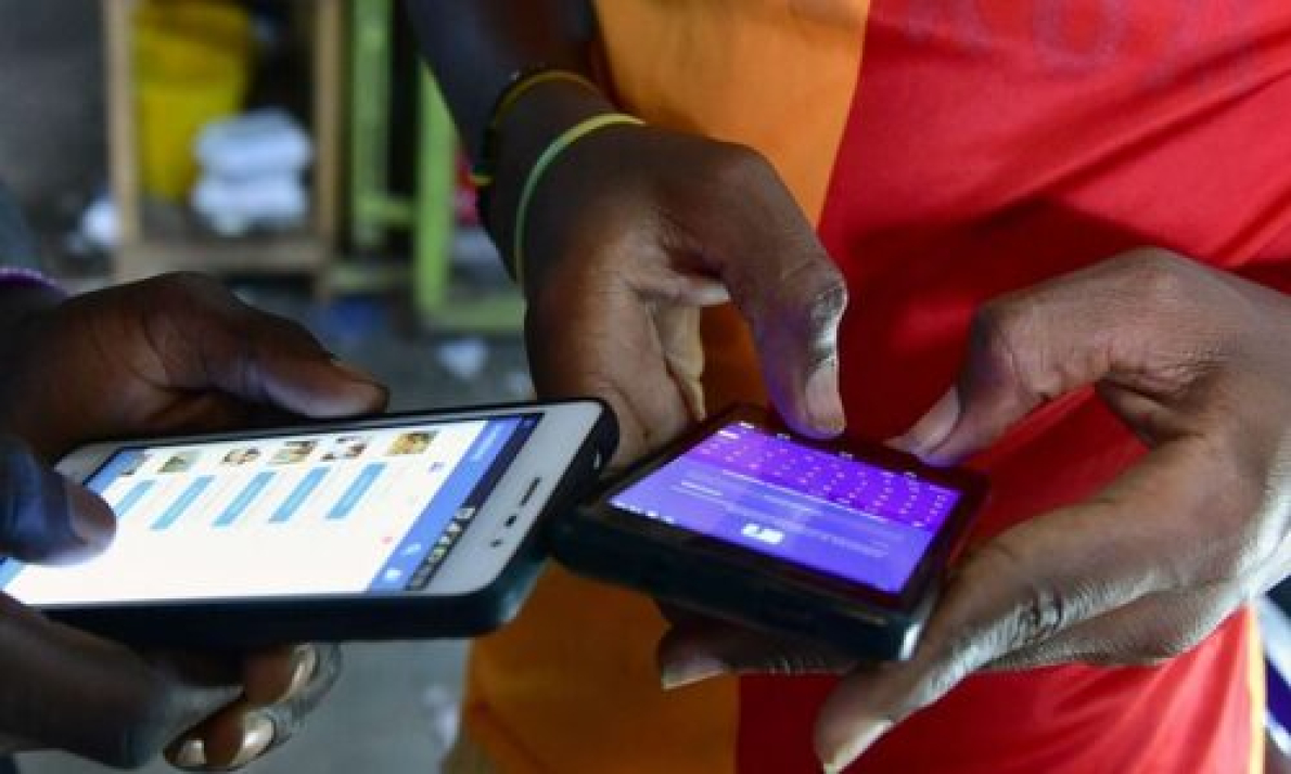 Burkina Faso: a transi&ccedil;&atilde;o digital avan&ccedil;a, 370 localidades conectadas