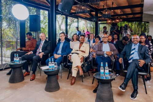 Anthropic, ALX e Ruanda lançam assistente de educação em IA na África