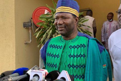 burkina-faso-antoine-bere-empossado-na-presidencia-da-universidade-joseph-ki-zerbo