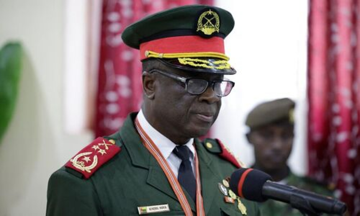 Guin&eacute;-Bissau: Horta N'Tam oficialmente empossado como presidente de transi&ccedil;&atilde;o por um ano