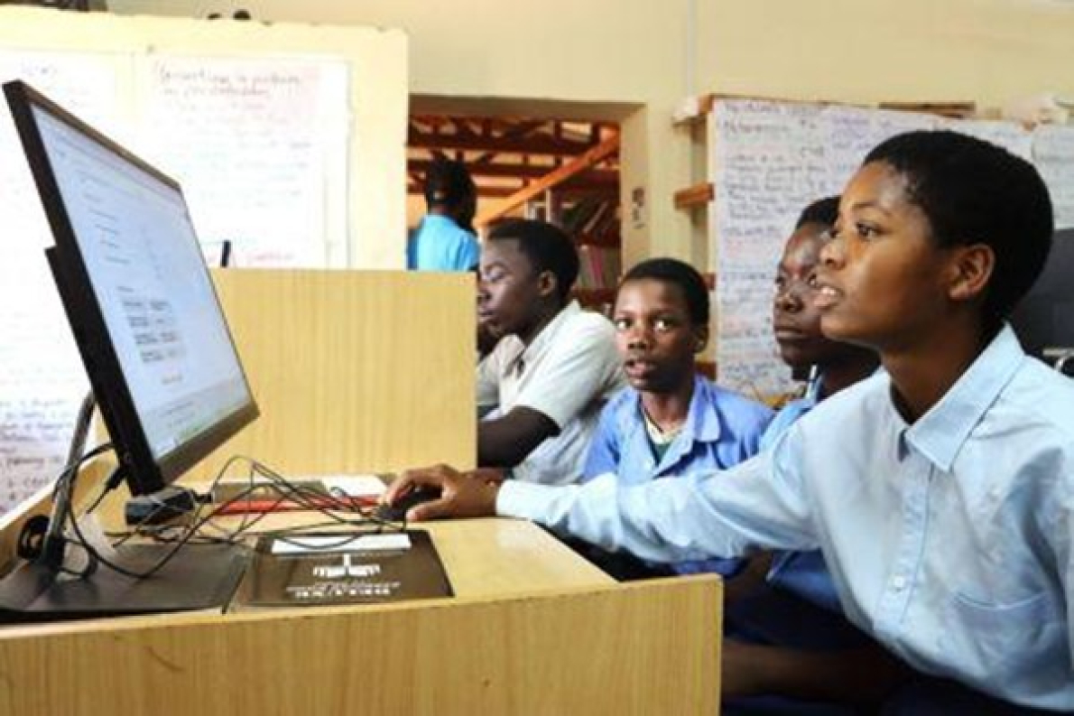 Malawi lan&ccedil;a plano para ligar 2.000 escolas secund&aacute;rias &agrave; Internet