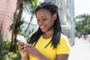 Coaliz&atilde;o de operadores de telecomunica&ccedil;&otilde;es mobiliza-se para um smartphone 4G a $30 na &Aacute;frica