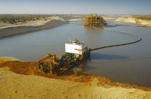 Senegal: o franc&ecirc;s Eramet anuncia a suspens&atilde;o da sua mina de areias