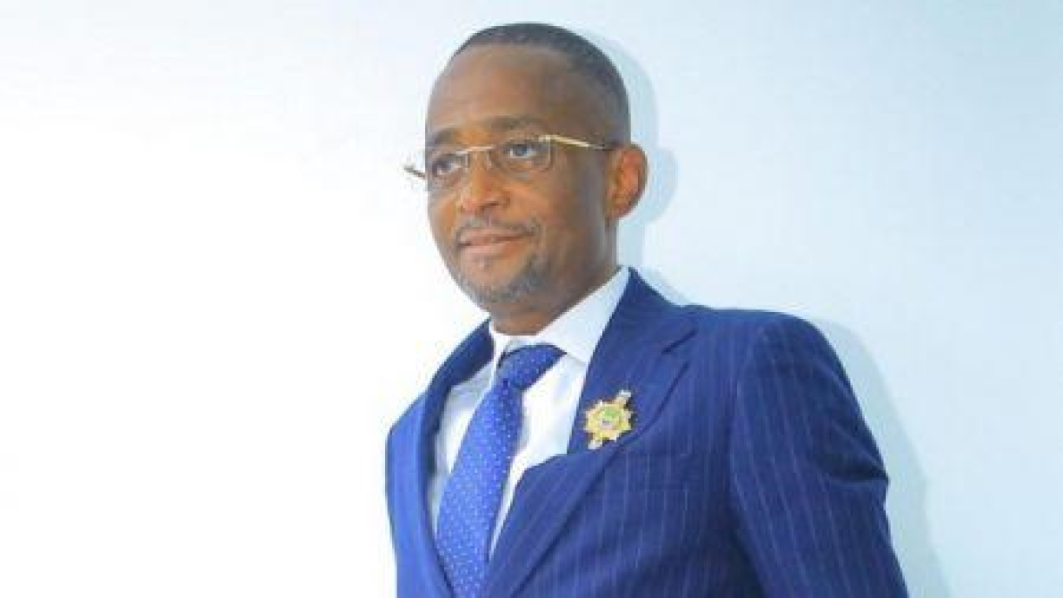 Gab&atilde;o: Sosth&egrave;ne Nguema Nguema deixa o Minist&eacute;rio do Petr&oacute;leo para assumir o Minist&eacute;rio das Minas