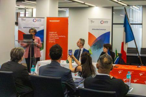 Descarboniza&ccedil;&atilde;o do transporte de mercadorias na &Aacute;frica do Sul: 300 milh&otilde;es de euros da AFD para a Transnet