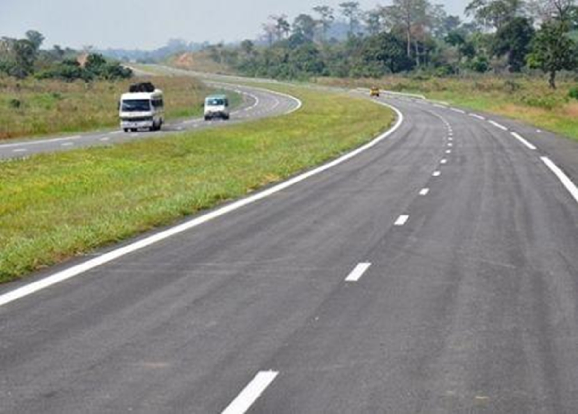 Ouagadougou Costa do Marfim: o BID financia a moderniza&ccedil;&atilde;o de um elo-chave do corredor Abidjan&ndash;