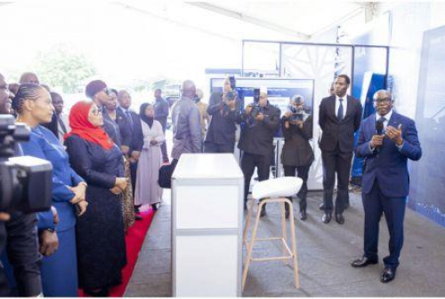 Tanz&acirc;nia: lan&ccedil;a 758 novas torres de telecomunica&ccedil;&otilde;es para refor&ccedil;ar a cobertura e reduzir a exclus&atilde;o digital