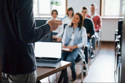 argelia-programa-nacional-de-formacao-em-ia-para-dinamizar-o-ecossistema-de-start-ups