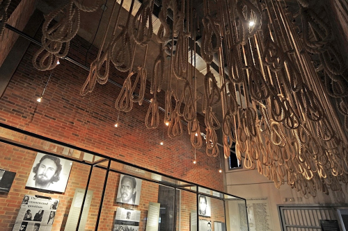 apartheid-museum-onde-a-africa-do-sul-confronta-o-seu-passado-para-nao-o-reviver