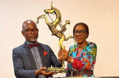 Seguros: o camaron&ecirc;s &Eacute;ric Kouaghu Tchuisseu nomeado secret&aacute;rio-geral da CIMA