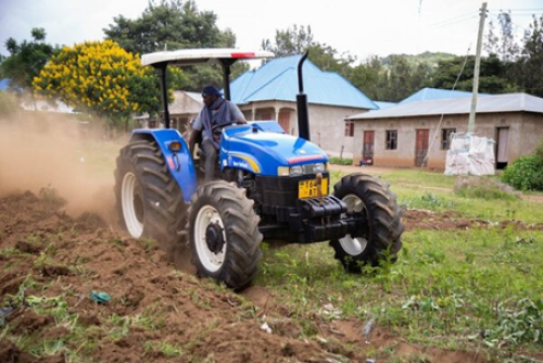 gana-vai-importar-3-000-maquinas-agricolas-da-bielorrussia-em-2026