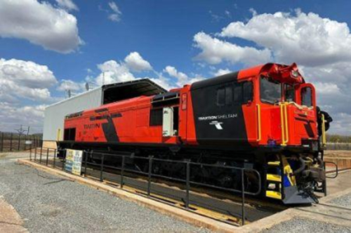 por-que-a-empresa-sul-africana-traxtion-esta-a-acelerar-os-seus-investimentos-em-locomotivas-e-vagoes