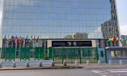 Em Abidjan, o Banco Africano de Desenvolvimento lan&ccedil;a a iniciativa de reformula&ccedil;&atilde;o do sistema financeiro africano