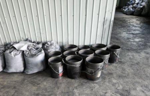 Uganda: o grafite de Orom-Cross continua a contar com o apoio dos investidores