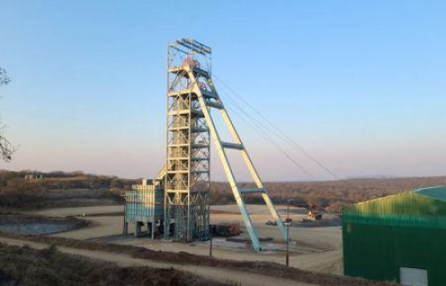 Caledonia estima em 484 milhões de dólares o custo de sua futura segunda mina de ouro no Zimbábue