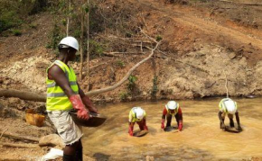 Ghana: Produ&ccedil;&atilde;o artesanal de ouro prevista para alcan&ccedil;ar um n&iacute;vel recorde nos pr&oacute;ximos 3 anos