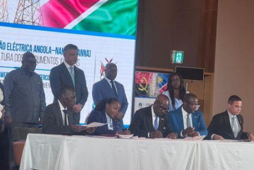 A Nam&iacute;bia e Angola assinam dois acordos de interliga&ccedil;&atilde;o el&eacute;trica