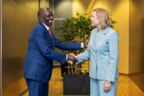 &Aacute;frica Oriental: novo cabo submarino vai refor&ccedil;ar o acesso &agrave; Internet.