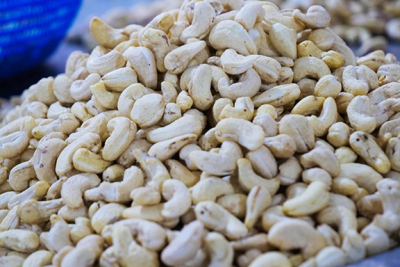 costa-do-marfim-mais-do-que-quintuplica-suas-exportacoes-de-castanha-de-caju-desde-2020-chegando-a-72-toneladas