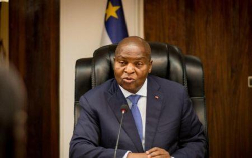 Presidencial na Rep&uacute;blica Centro-Africana: Touad&eacute;ra lidera os resultados provis&oacute;rios