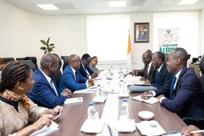 costa-do-marfim-um-plano-para-formar-e-integrar-1400-professores-de-matematica-em-2-anos