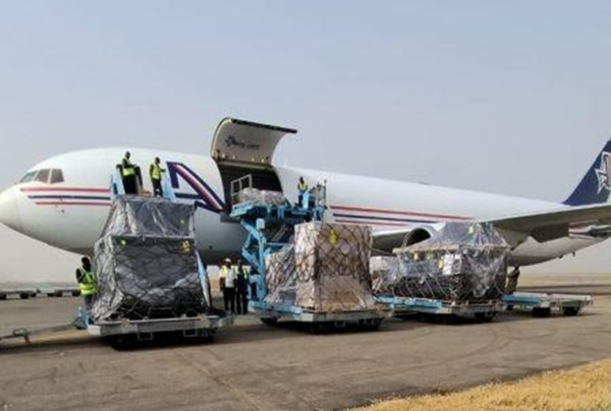 Nig&eacute;ria: os Estados Unidos entregam fornecimentos militares para refor&ccedil;ar as opera&ccedil;&otilde;es de seguran&ccedil;a