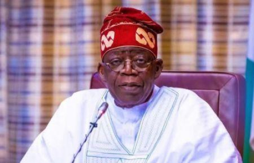 nigeria-bola-tinubu-inicia-uma-digressao-diplomatica-em-franca-no-quenia-e-no-ruanda