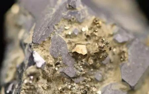 ouro-depois-da-cote-d-ivoire-a-chinesa-zhaojin-mining-industry-ja-pondera-a-sua-expansao-em-africa